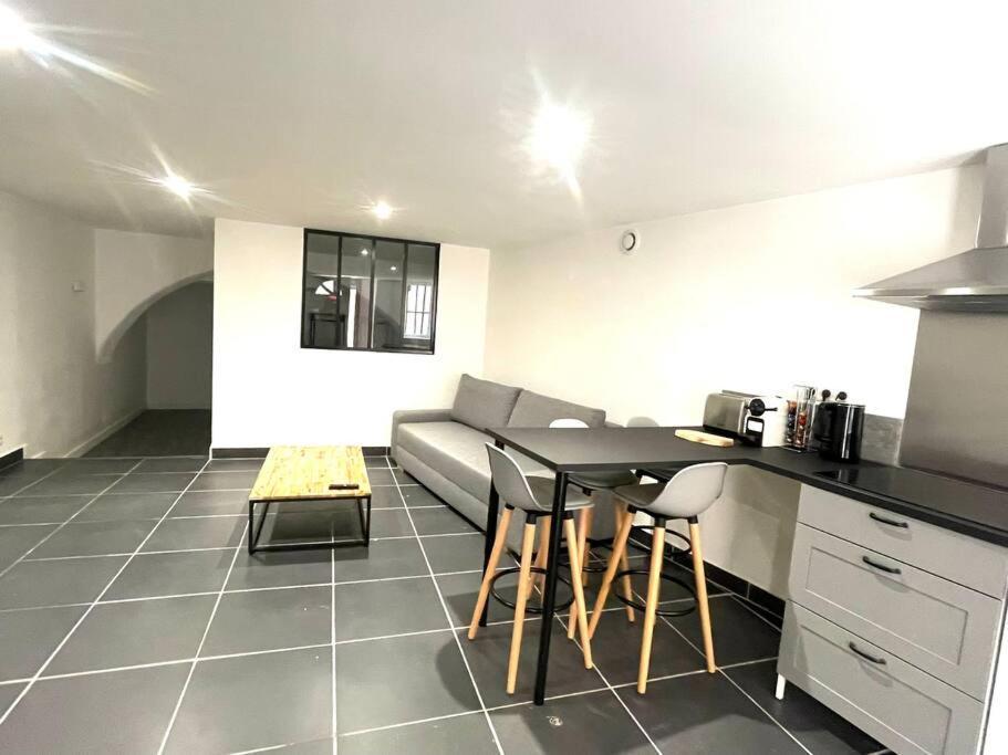 Grand T2 Rue Simeon Gouet Apartment Vienne  Exterior photo